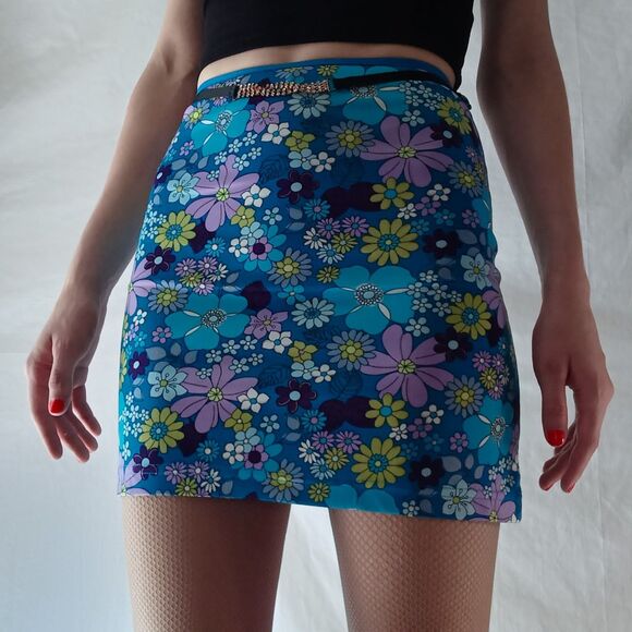 Vintage Floral Print Mini Skirt - Picture 1 of 14